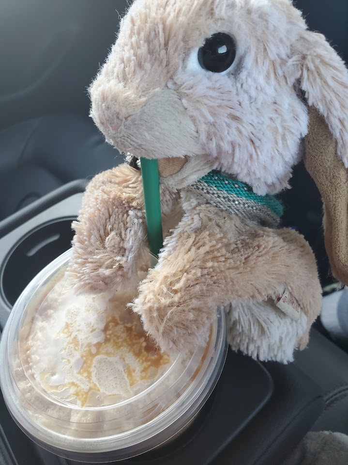 Vita drinking Starbucks